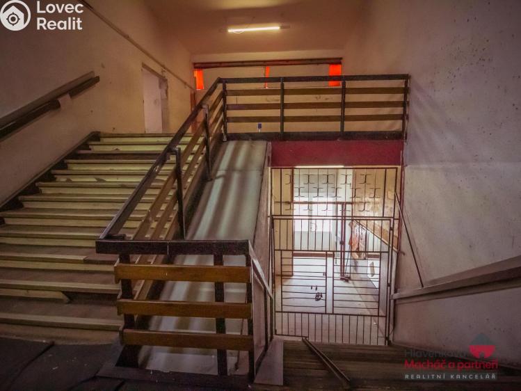 Pronájem komerční nemovitosti Bohumín, Čáslavská 1066 č. 12