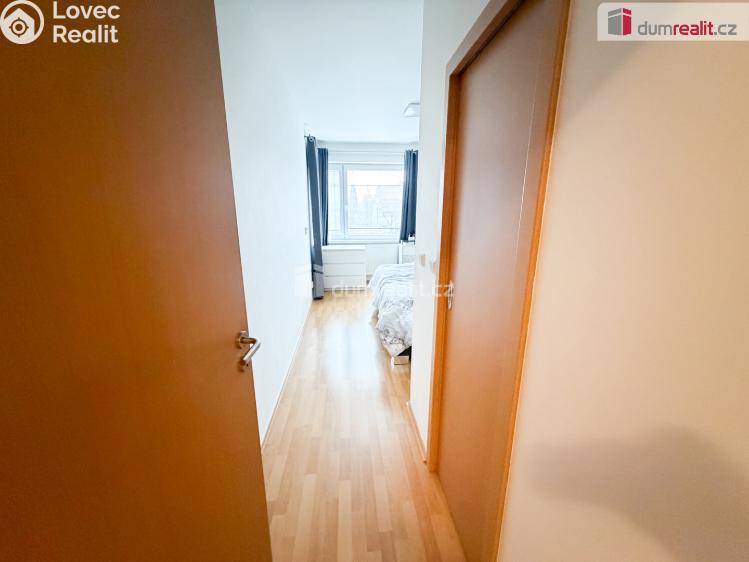 Pronájem rodinného domu Praha-Březiněves, Za sadem č. 17