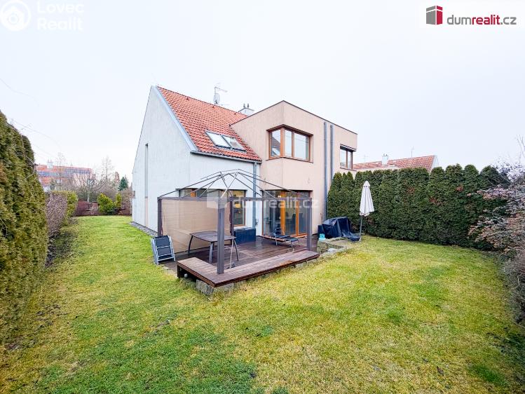 Pronájem rodinného domu Praha-Březiněves, Za sadem č. 22