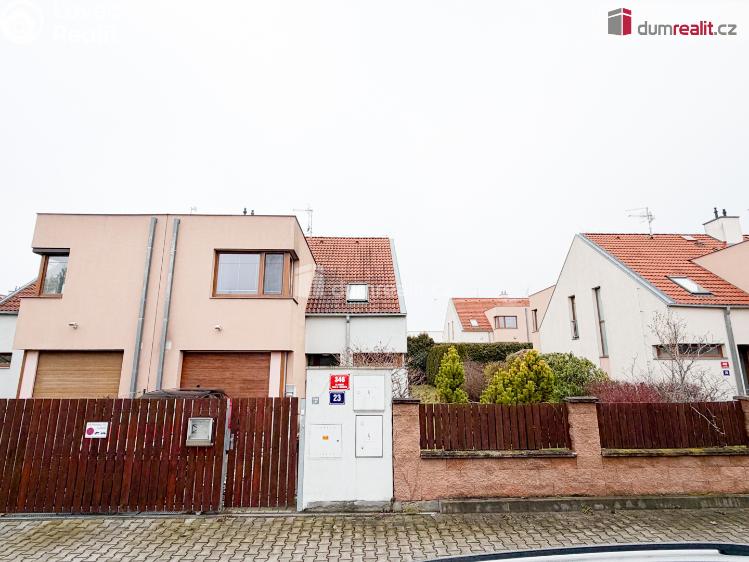 Pronájem rodinného domu Praha-Březiněves, Za sadem č. 26