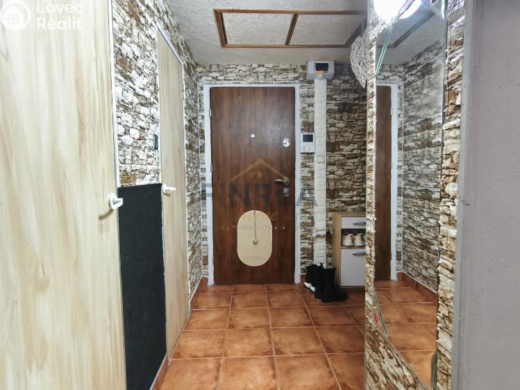 Продажа квартиры 3+1 Jirkov, SNP č. 7