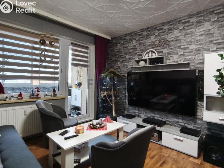 Продажа квартиры 3+1 Jirkov, SNP č. 12