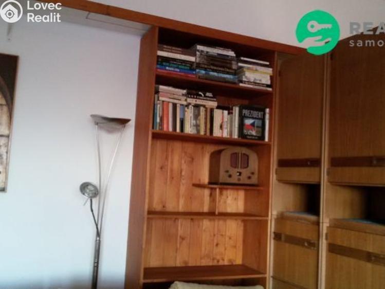 Pronájem bytu 2+KK Hradec Králové, Veverkova č. 5