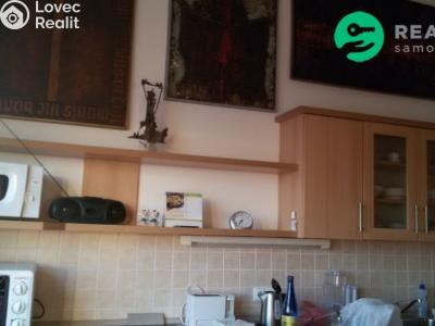 Pronájem bytu 2+KK Hradec Králové, Veverkova č. 3