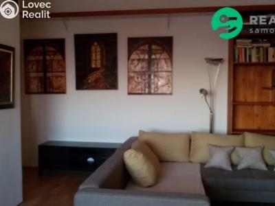 Pronájem bytu 2+KK Hradec Králové, Veverkova č. 4