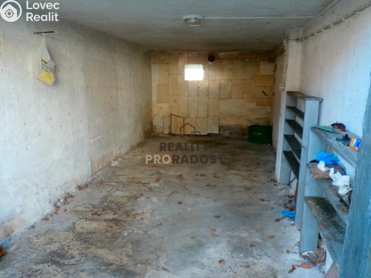 Pronájem garáže Znojmo, Palliardiho č. 6