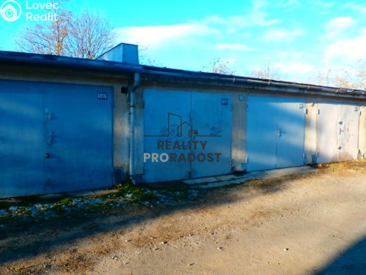 Pronájem garáže Znojmo, Pod Soudním vrchem č. 1