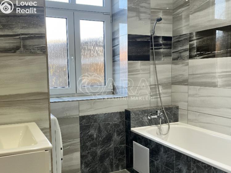 Pronájem bytu 2+1 Krnov, Libušina 217/24 č. 3