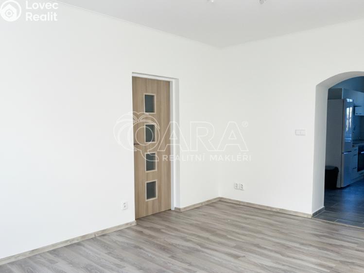 Pronájem bytu 2+1 Krnov, Libušina 217/24 č. 8