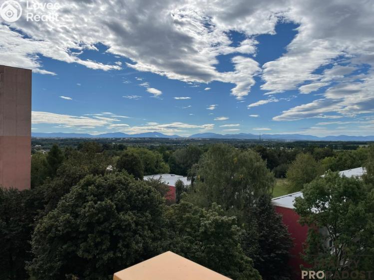 Pronájem bytu 2+KK Ostrava, Vietnamská 1492/12 č. 10