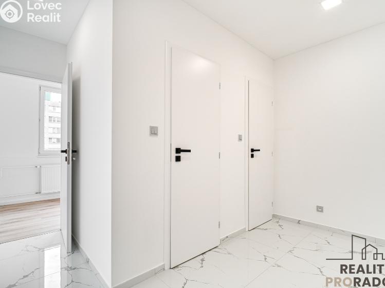 Pronájem bytu 2+KK Ostrava, Vietnamská 1492/12 č. 11