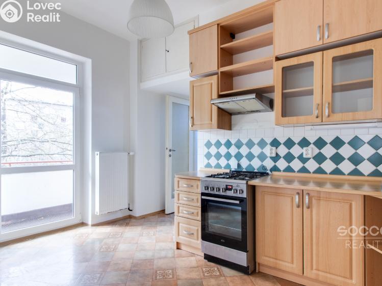 Sale apartment 2+1 Praha, Patočkova č. 6