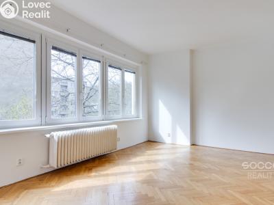 Sale apartment 2+1 Praha, Patočkova č. 2