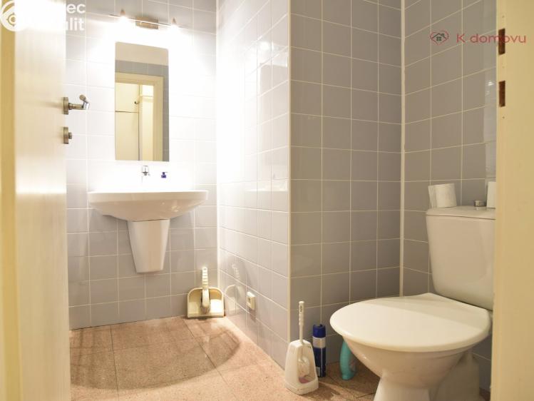 Pronájem kanceláře Brno, Pekařská 431/58 č. 16