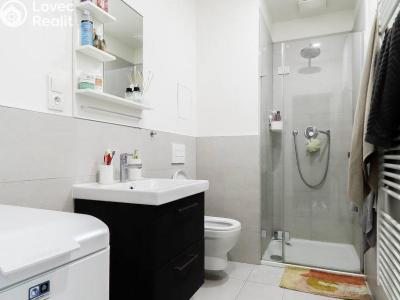 Pronájem bytu 2+KK Praha, Kaizlovy sady č. 3