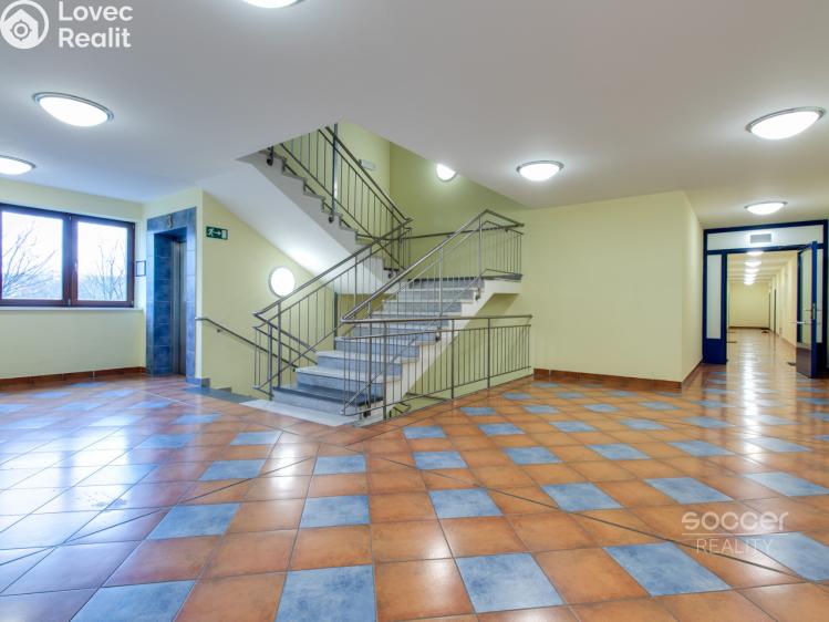 Аренда квартиры 1+KK Praha, Ústavní č. 19