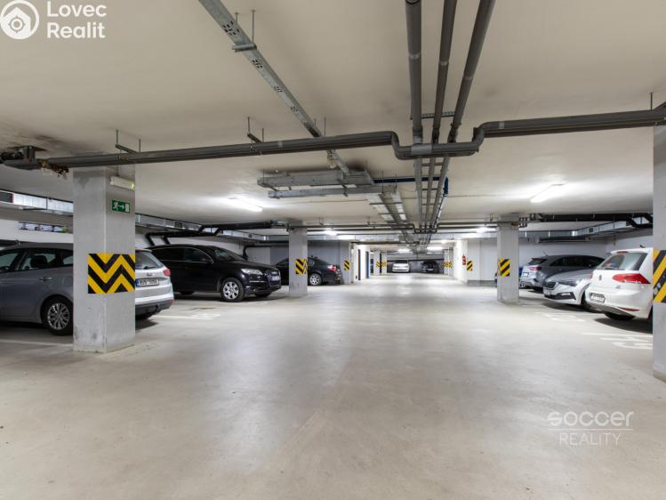 Аренда квартиры 1+KK Praha, Ústavní č. 20