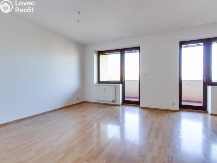 Pronájem bytu 1+KK Praha, Ústavní č. 7