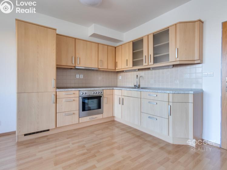 Оренда квартири 1+KK Praha, Ústavní č. 13