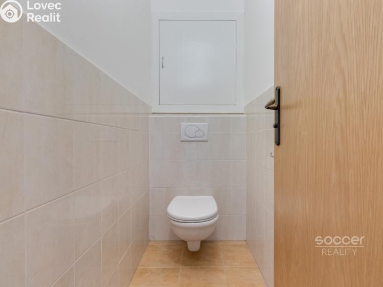 Оренда квартири 1+KK Praha, Ústavní č. 15