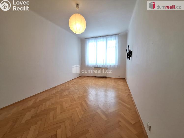 Pronájem bytu 3+1 Praha 10, Dětská č. 17