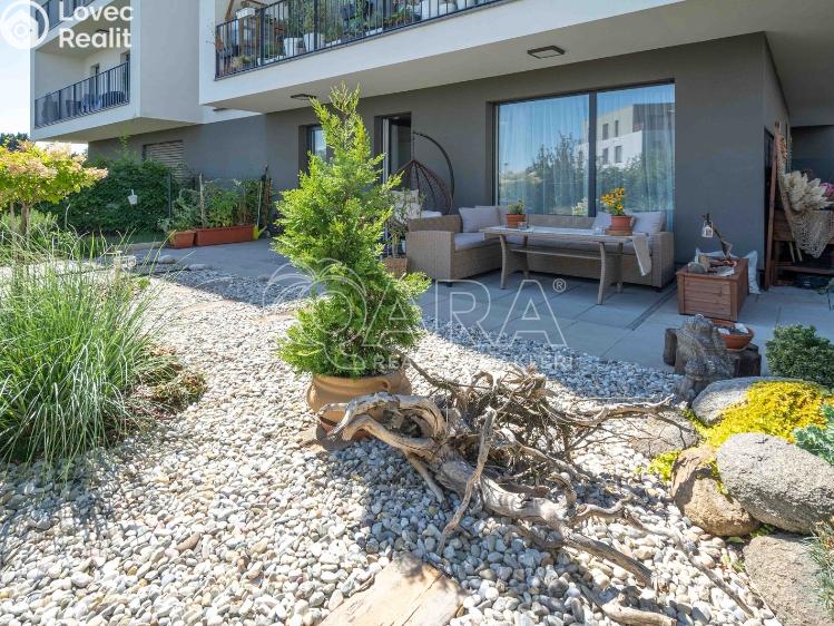 Pronájem bytu 2+KK Roztoky, Lederova 2266 č. 15