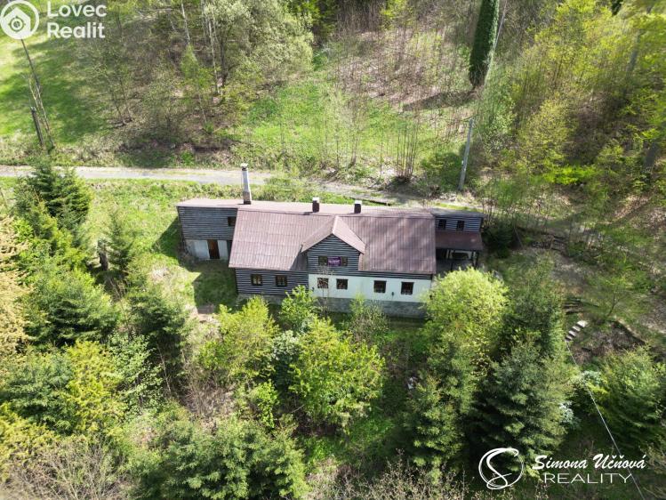 Prodej rodinného domu Desná, Hutní 277 č. 2