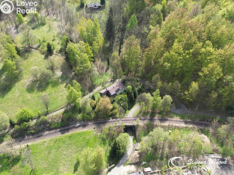 Prodej rodinného domu Desná, Hutní 277 č. 3