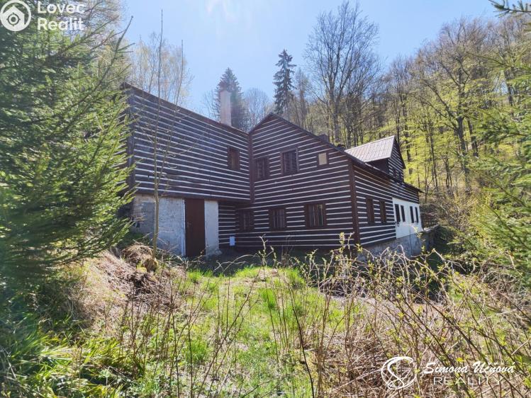 Prodej rodinného domu Desná, Hutní 277 č. 6