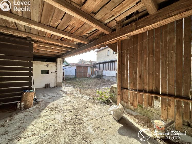 Prodej vícegeneračního domu Makov č. 4