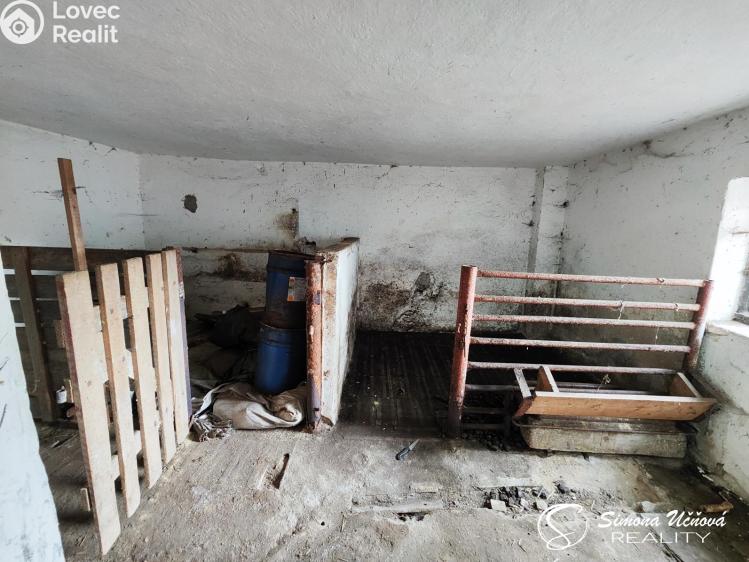 Prodej vícegeneračního domu Makov č. 12