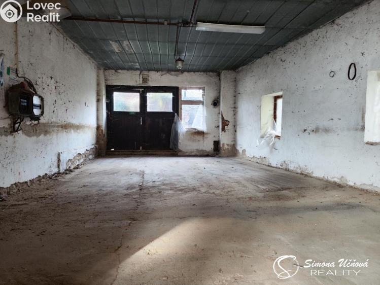 Prodej vícegeneračního domu Makov č. 13