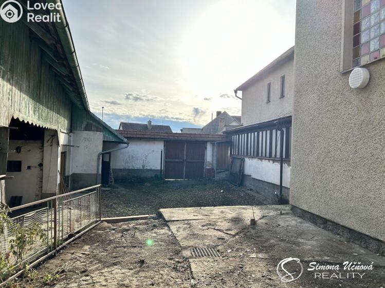 Prodej vícegeneračního domu Makov č. 9