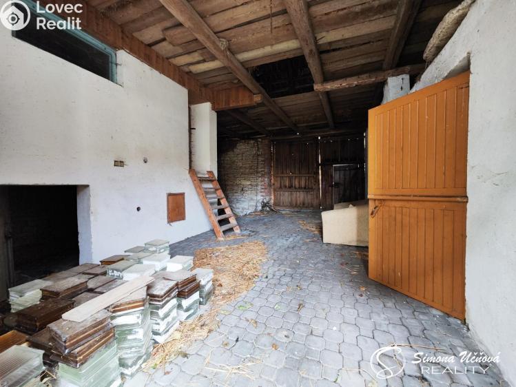 Prodej vícegeneračního domu Makov č. 12