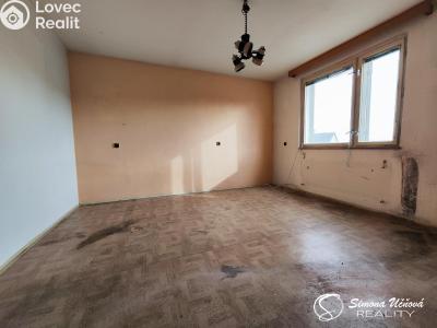 Prodej vícegeneračního domu Makov č. 28