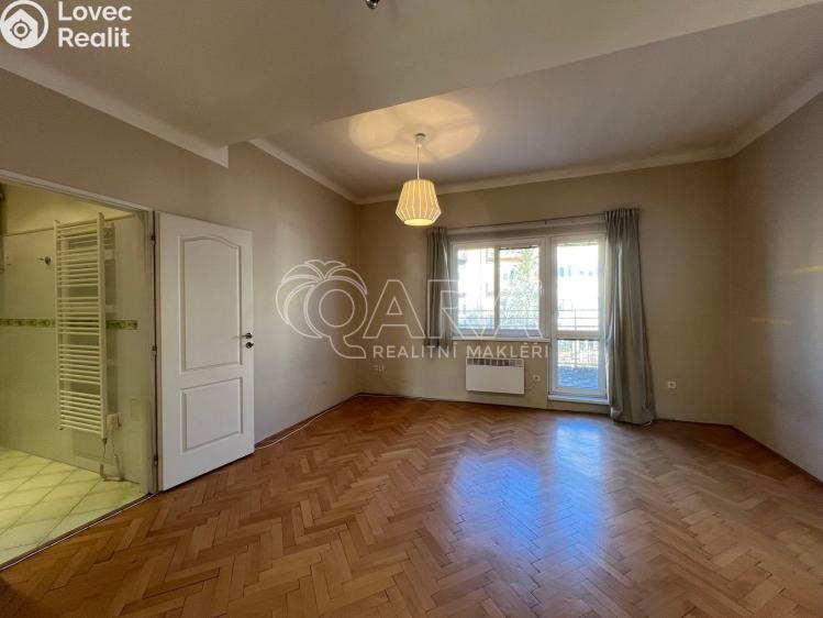 Pronájem bytu 2+KK Praha, Holečkova č. 1