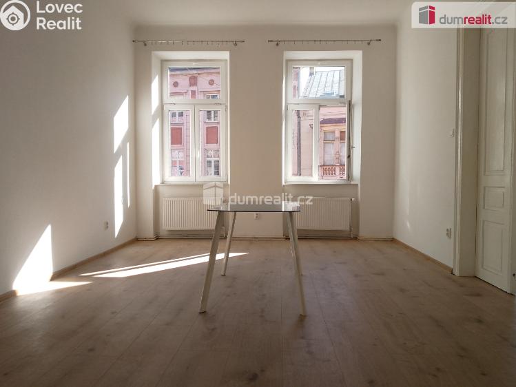 Pronájem bytu 3+1 Karlovy Vary, Sokolovská č. 1