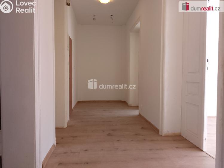 Pronájem bytu 3+1 Karlovy Vary, Sokolovská č. 6