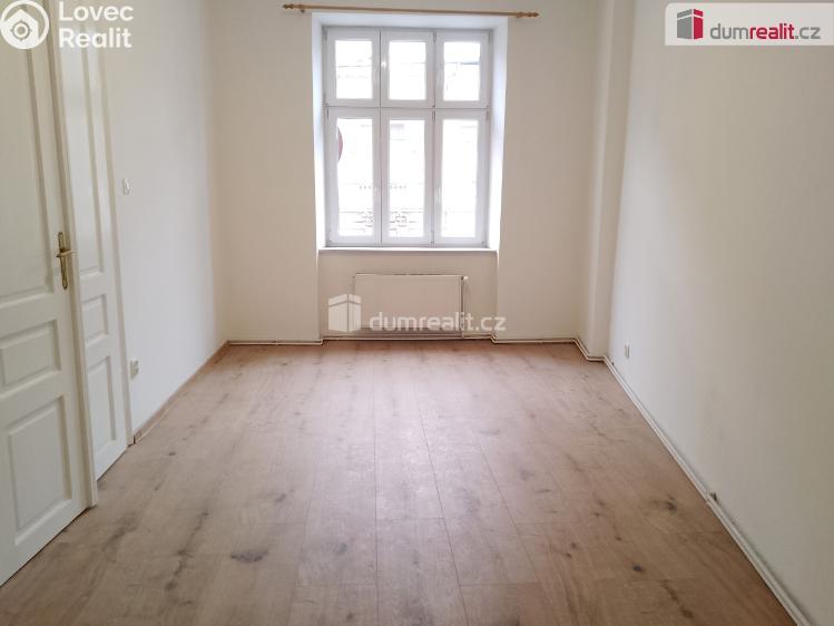 Pronájem bytu 3+1 Karlovy Vary, Sokolovská č. 6