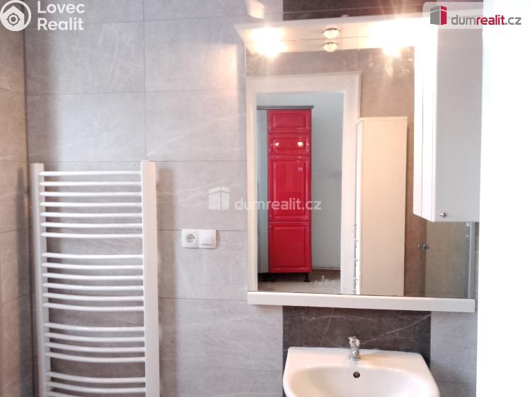 Pronájem bytu 3+1 Karlovy Vary, Sokolovská č. 18