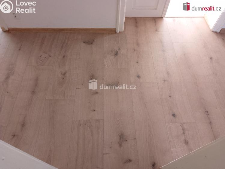 Pronájem bytu 3+1 Karlovy Vary, Sokolovská č. 56