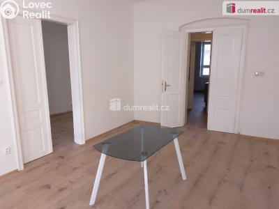 Pronájem bytu 3+1 Karlovy Vary, Sokolovská č. 4