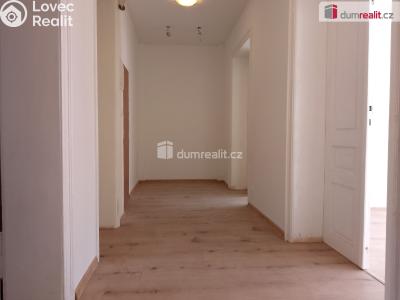 Pronájem bytu 3+1 Karlovy Vary, Sokolovská č. 6