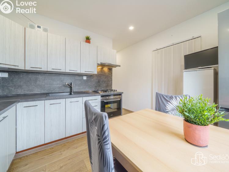 Prodej bytu 2+1 Sokolov, Spartakiádní č. 9