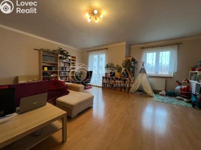 Pronájem bytu 3+1 Praha, Toužimská č. 3