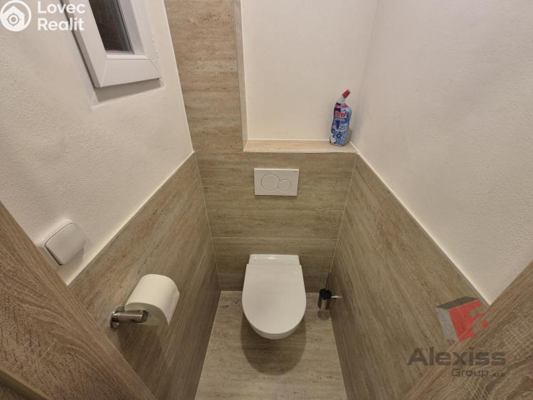 Pronájem bytu 3+KK Praha, Vrázova 2243/7 č. 8