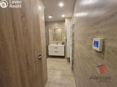 Pronájem bytu 3+KK Praha, Vrázova č. 2