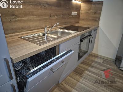 Pronájem bytu 3+KK Praha, Vrázova č. 3