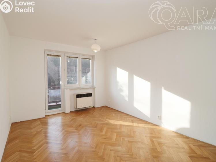 Pronájem bytu 2+1 Praha, Nový lesík 996/15 č. 15