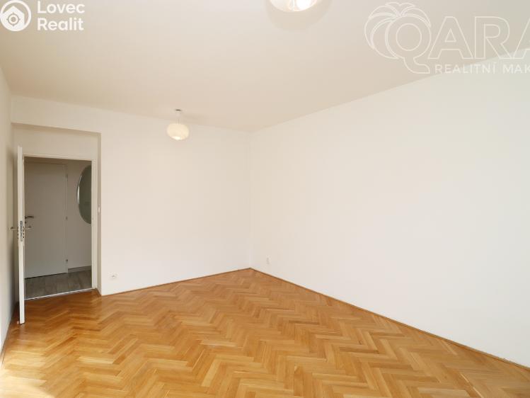 Pronájem bytu 2+1 Praha, Nový lesík 996/15 č. 17